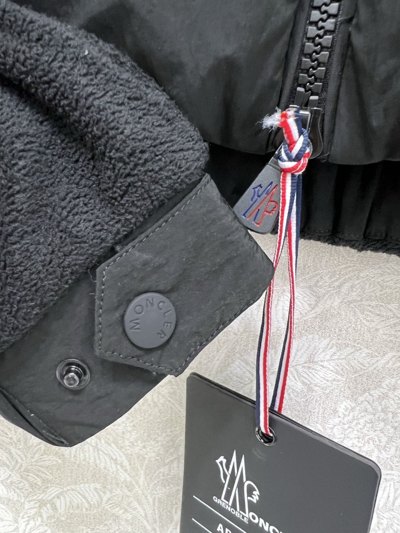 Moncler Down Jacket
